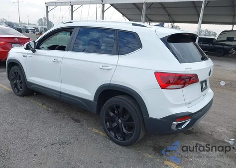 2022 Volkswagen Taos 1.5T Se z USA, uszkodzony, nr VIN 3VVRX7B24NM090138